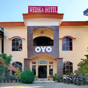 Oyo 2994 Hotel Wedika